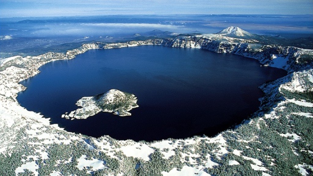 How is crater lake formed?